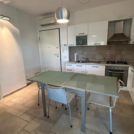 La Terrazza Dei Delfini Apartment *