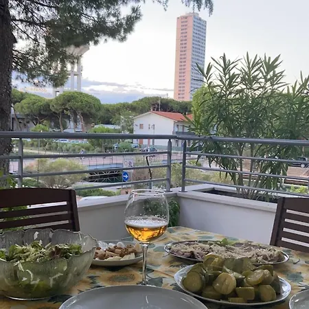 Apartmán La Terrazza Dei Delfini *