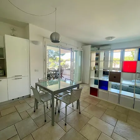 La Terrazza Dei Delfini Apartmán *